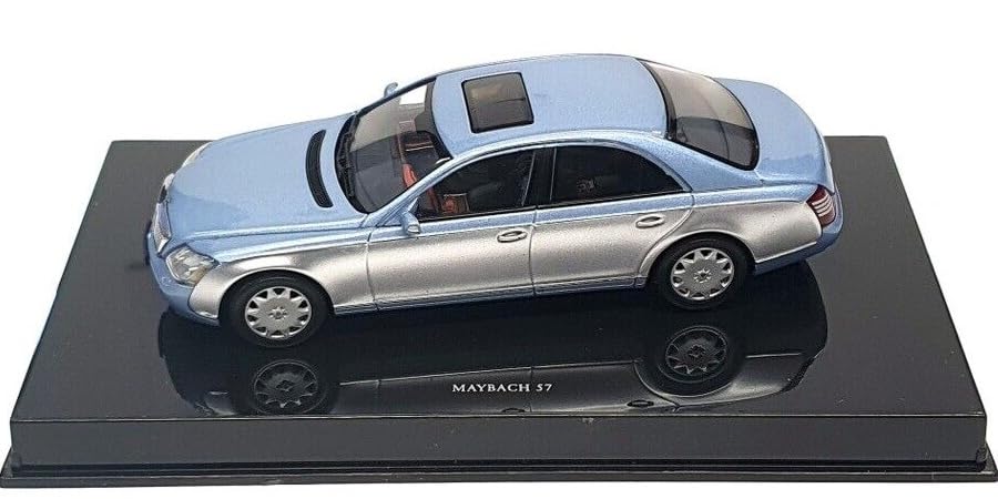 オートアート　メルセデスベンツ　マイバッハ57 Amazon.co.jp: AUTOart 1/43 Maybach 57 2002 Blue Silver Daimler